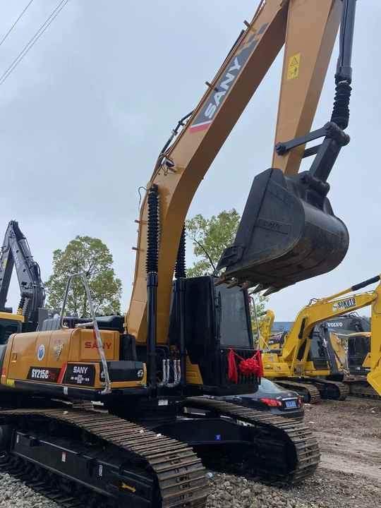 Kubota Engine Sany SY215C Excavator | 21900kg | Global Shipping Support - حفار زحاف: صورة 3 Kubota Engine Sany SY215C Excavator | 21900kg | Global Shipping Support - حفار زحاف: صورة 3