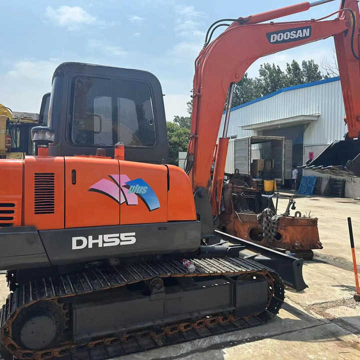 Low Shipping Used Excavator Doosan DH55 Good Condition with Low Hours - حفارة: صورة 1 Low Shipping Used Excavator Doosan DH55 Good Condition with Low Hours - حفارة: صورة 1