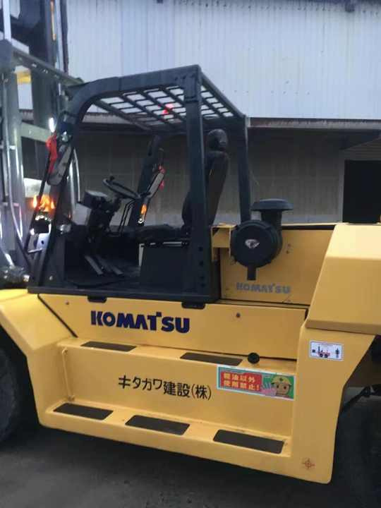 Nice Performance 100% Original komatsu 15tons Forklift on Sale 15 Ton Diesel Forklifts Industrial Price for Sale - رافعة شوكية ديزل: صورة 3 Nice Performance 100% Original komatsu 15tons Forklift on Sale 15 Ton Diesel Forklifts Industrial Price for Sale - رافعة شوكية ديزل: صورة 3