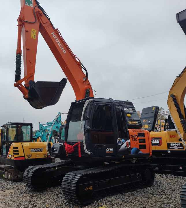 Original Hitachi ZX120 Crawler Excavator Low Hours Perfect for Various Projects Available Used Excavators for Sale - حفار زحاف: صورة 4 Original Hitachi ZX120 Crawler Excavator Low Hours Perfect for Various Projects Available Used Excavators for Sale - حفار زحاف: صورة 4