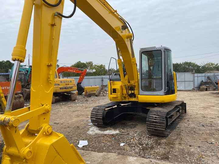 Professional komatsu Excavator Pc128 , Used komatsu Pc128us Digger , Komatsu Pc120 Pc130 - حفارة: صورة 2 Professional komatsu Excavator Pc128 , Used komatsu Pc128us Digger , Komatsu Pc120 Pc130 - حفارة: صورة 2