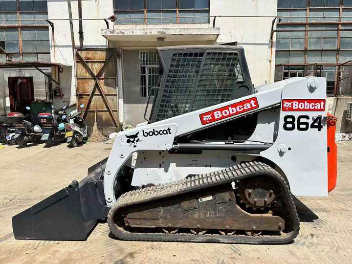 Used Bob Cat Bob Cat T864 Used Mini Skid Steer Wheel Loader Multifunctional Track Loaders Bobcat - شيول صغير: صورة 2 Used Bob Cat Bob Cat T864 Used Mini Skid Steer Wheel Loader Multifunctional Track Loaders Bobcat - شيول صغير: صورة 2