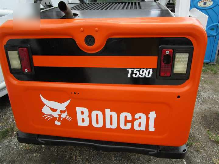 Used Bobcat T590 Used Skid Steer Loader with Good Condition for Sale S160 S185 S300 S330 T590 3T 4T 5T 2T - شيول صغير: صورة 3 Used Bobcat T590 Used Skid Steer Loader with Good Condition for Sale S160 S185 S300 S330 T590 3T 4T 5T 2T - شيول صغير: صورة 3
