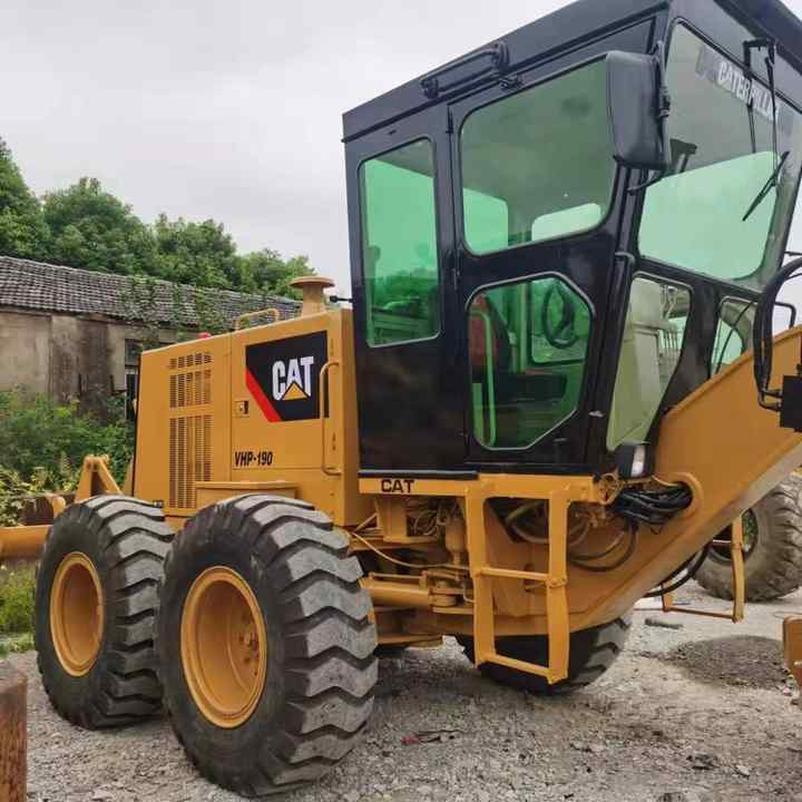ممهدة Used CAT 140H Motor Grader From Japan with Excellent Performance Caterpillar 140h in Good Condition for Sale: صورة 6 ممهدة Used CAT 140H Motor Grader From Japan with Excellent Performance Caterpillar 140h in Good Condition for Sale: صورة 6