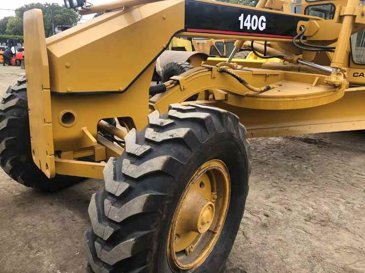 Used Caterpillar CAT 140G Land Road Motor Grader CAT140G CAT Used Grader Cheap Price for Sale - ممهدة: صورة 5 Used Caterpillar CAT 140G Land Road Motor Grader CAT140G CAT Used Grader Cheap Price for Sale - ممهدة: صورة 5
