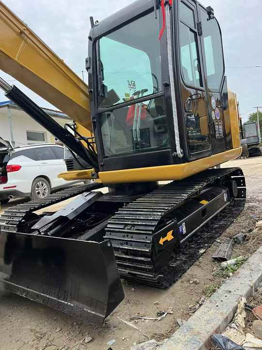Used Caterpillar CAT 307E2 Crawler Mini Hydraulic Digger Second Hand Cat 307E2 Excavator - حفارة: صورة 3 Used Caterpillar CAT 307E2 Crawler Mini Hydraulic Digger Second Hand Cat 307E2 Excavator - حفارة: صورة 3