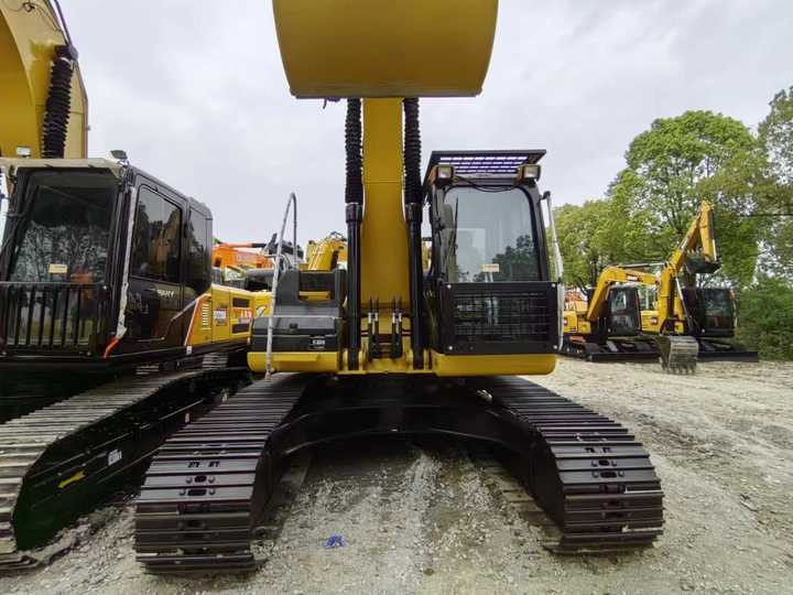 Used Digger CAT 323D2L Construction Machinery Construction Digger Used CAT 323D2L Cheap Excavator - حفار زحاف: صورة 4 Used Digger CAT 323D2L Construction Machinery Construction Digger Used CAT 323D2L Cheap Excavator - حفار زحاف: صورة 4