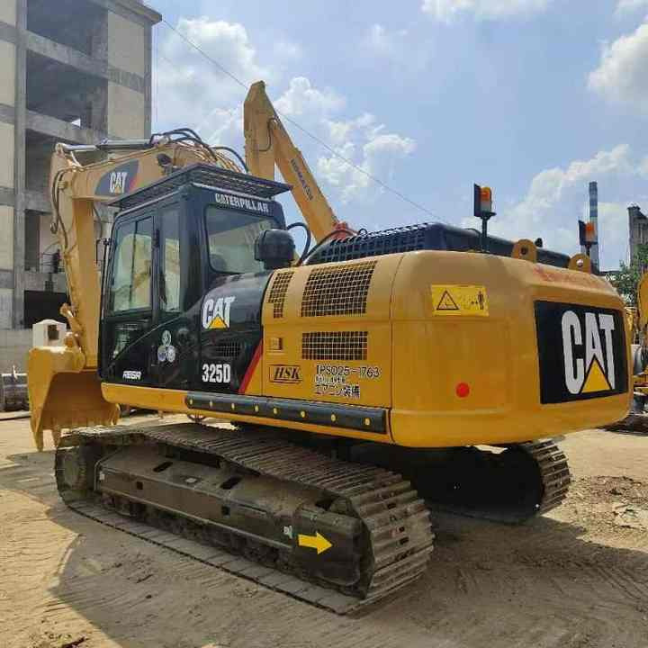 Used Digger CAT 325D Construction Machinery Construction Digger Used CAT 325D Cheap Excavator - حفار زحاف: صورة 1 Used Digger CAT 325D Construction Machinery Construction Digger Used CAT 325D Cheap Excavator - حفار زحاف: صورة 1