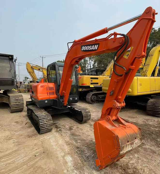 حفار زحاف Used Digger DOOSAN DX60 Construction Machinery Construction Digger Used DOOSAN DX60 Cheap Excavator: صورة 6