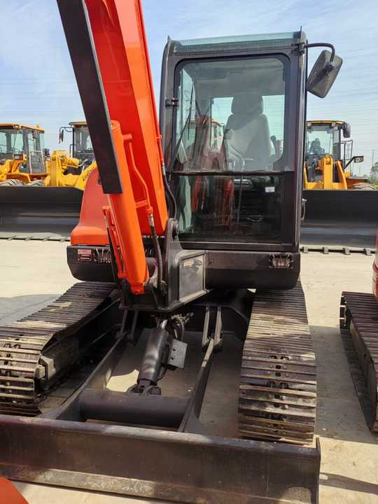 Used Digger DOOSAN DX60 Construction Machinery Construction Digger Used DOOSAN DX60 Cheap Excavator - حفار زحاف: صورة 5 Used Digger DOOSAN DX60 Construction Machinery Construction Digger Used DOOSAN DX60 Cheap Excavator - حفار زحاف: صورة 5