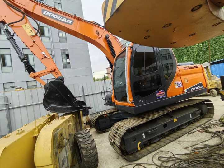 Used Doosan Hydraulic Excavator DX140 Low Price Korea Doosan DX140-9 Used Excavator for Sale - حفارة: صورة 3 Used Doosan Hydraulic Excavator DX140 Low Price Korea Doosan DX140-9 Used Excavator for Sale - حفارة: صورة 3