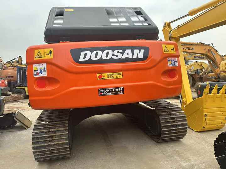 Used Excavator Doosan DX225LC-9 Excavators Mini Equipment Earth Moving Machinery Doosan Digger Excavator for Sale - حفار زحاف: صورة 5 Used Excavator Doosan DX225LC-9 Excavators Mini Equipment Earth Moving Machinery Doosan Digger Excavator for Sale - حفار زحاف: صورة 5