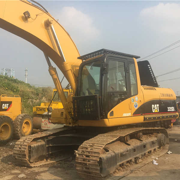 Used Excavator Machine CAT 325DL Construction Good Efficient Used Machinery Caterpillar Used CAT 325DL Excavators - حفار زحاف: صورة 1 Used Excavator Machine CAT 325DL Construction Good Efficient Used Machinery Caterpillar Used CAT 325DL Excavators - حفار زحاف: صورة 1