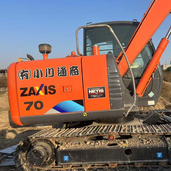 Used HITACHI ZX70 Model Mini Excavator Second Hand Machine Popular Brand Japan Hitachi Hydraulic Machinery - حفارة: صورة 1 Used HITACHI ZX70 Model Mini Excavator Second Hand Machine Popular Brand Japan Hitachi Hydraulic Machinery - حفارة: صورة 1