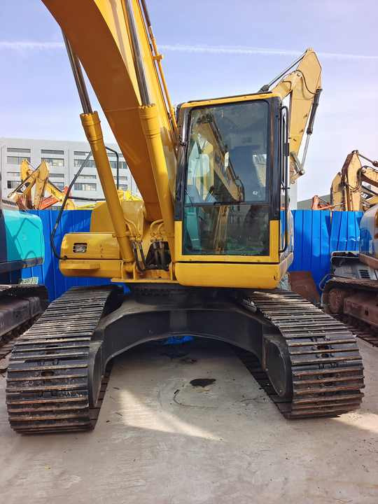 Used Koamtsu Pc200 Excavator for Sale Original Japan Brand Koamstu Pc200-7 200-8 Pc220-8 Excavator for Sale - حفارة: صورة 2 Used Koamtsu Pc200 Excavator for Sale Original Japan Brand Koamstu Pc200-7 200-8 Pc220-8 Excavator for Sale - حفارة: صورة 2