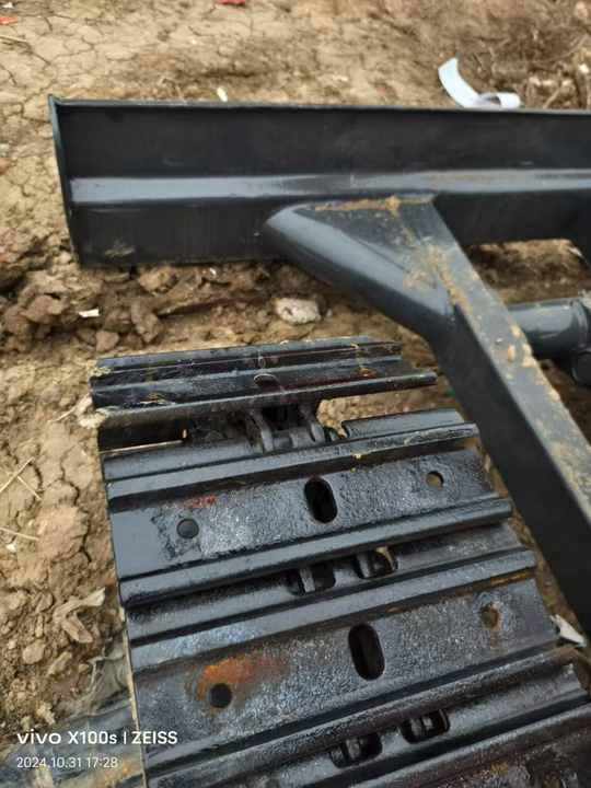Used Kubota U35 New Model Mini Excavator Second Hand Machine Popular Brand Japan Kubota Hydraulic Machinery - حفار زحاف: صورة 3 Used Kubota U35 New Model Mini Excavator Second Hand Machine Popular Brand Japan Kubota Hydraulic Machinery - حفار زحاف: صورة 3
