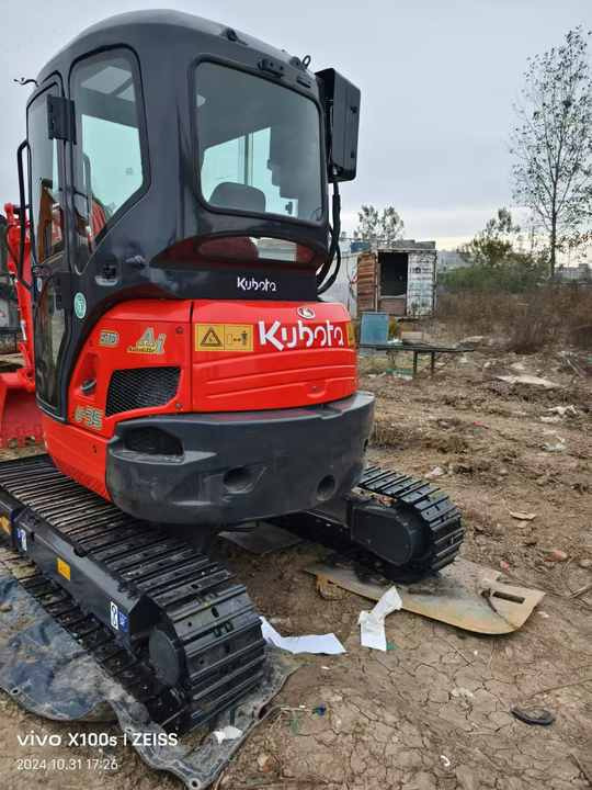 Used Kubota U35 New Model Mini Excavator Second Hand Machine Popular Brand Japan Kubota Hydraulic Machinery - حفار زحاف: صورة 5 Used Kubota U35 New Model Mini Excavator Second Hand Machine Popular Brand Japan Kubota Hydraulic Machinery - حفار زحاف: صورة 5