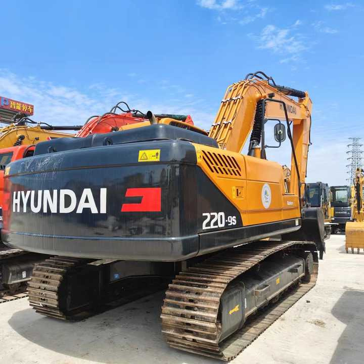 Used hyundai 220-9 Excavator with Good Performance for Sale - حفارة: صورة 3 Used hyundai 220-9 Excavator with Good Performance for Sale - حفارة: صورة 3