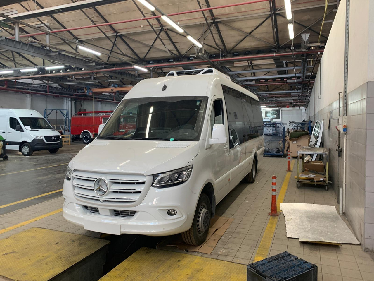 MERCEDES-BENZ SPRINTER 519 - حافلة صغيرة, ميكروباص: صورة 3 MERCEDES-BENZ SPRINTER 519 - حافلة صغيرة, ميكروباص: صورة 3