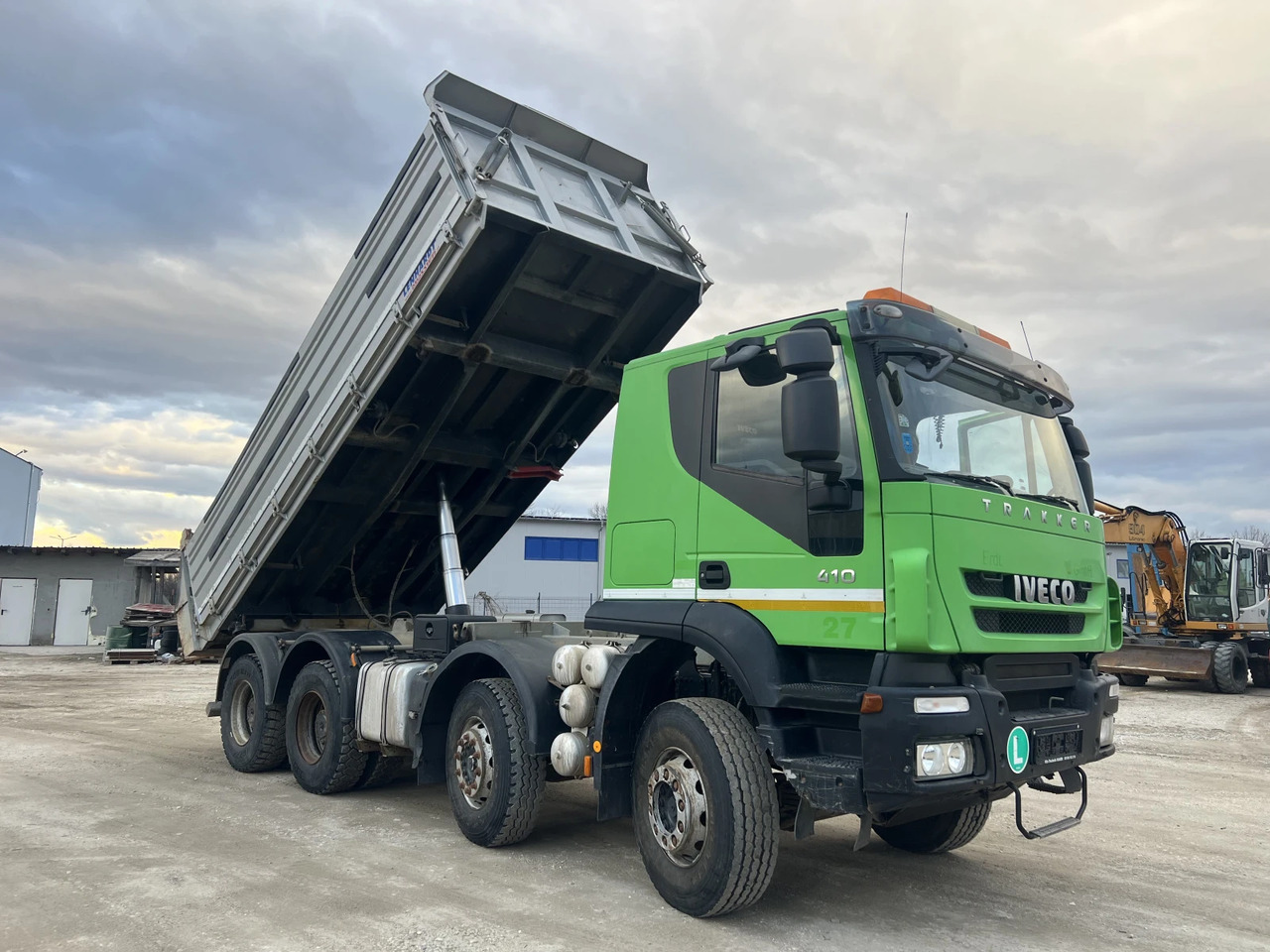 Iveco Trakker 8х4, Нов внос - شاحنة قلاب: صورة 2 Iveco Trakker 8х4, Нов внос - شاحنة قلاب: صورة 2