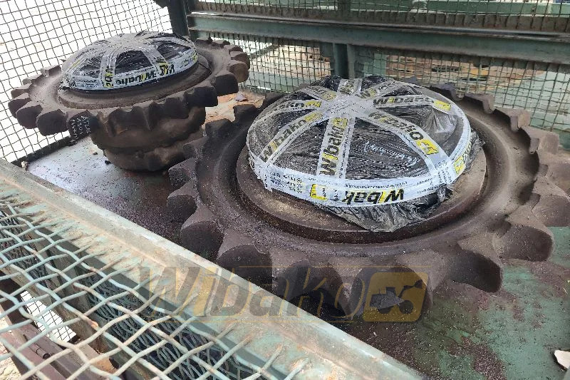 Atlas 1804 - محرك السفر - آلات البناء: صورة 1 Atlas 1804 - محرك السفر - آلات البناء: صورة 1