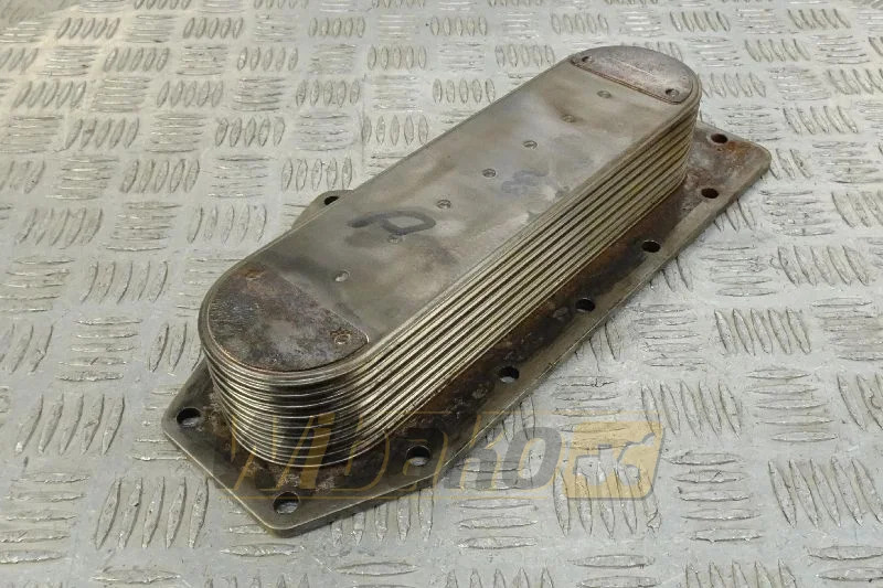 Caterpillar 187-8595 - مبرد الزيت - آلات البناء: صورة 1 Caterpillar 187-8595 - مبرد الزيت - آلات البناء: صورة 1