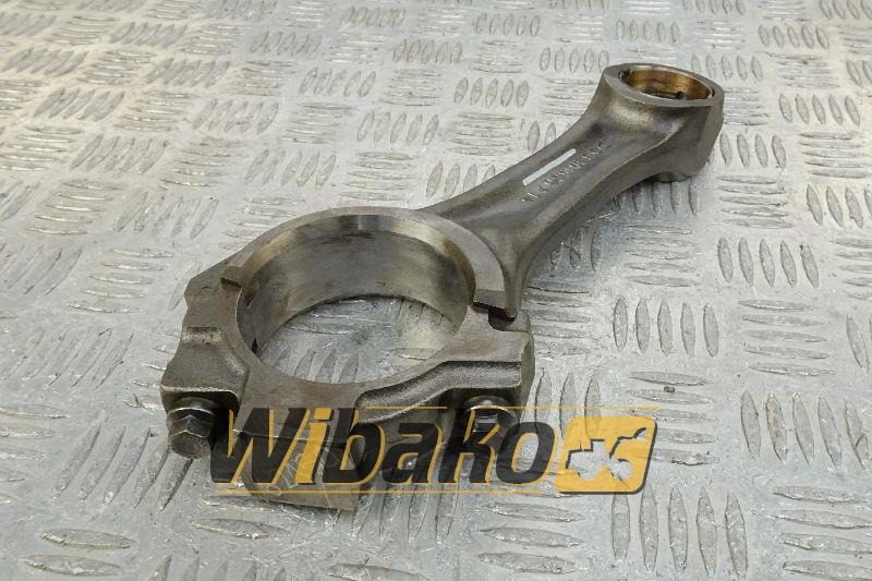 Connecting rod for engine Case 6T-590 J901566 - قضيب التوصيل - آلات البناء: صورة 1 Connecting rod for engine Case 6T-590 J901566 - قضيب التوصيل - آلات البناء: صورة 1