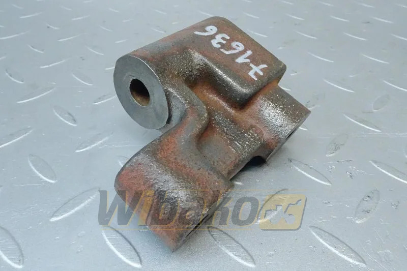 Deutz 02249876R - كرسي مكينة - آلات البناء: صورة 1 Deutz 02249876R - كرسي مكينة - آلات البناء: صورة 1