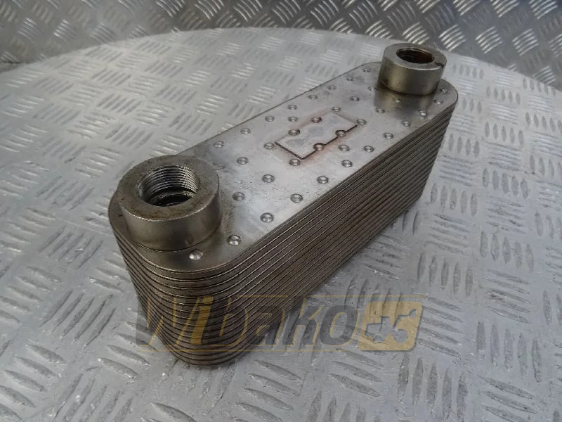Deutz 04288128 - مبرد الزيت - آلات البناء: صورة 1 Deutz 04288128 - مبرد الزيت - آلات البناء: صورة 1