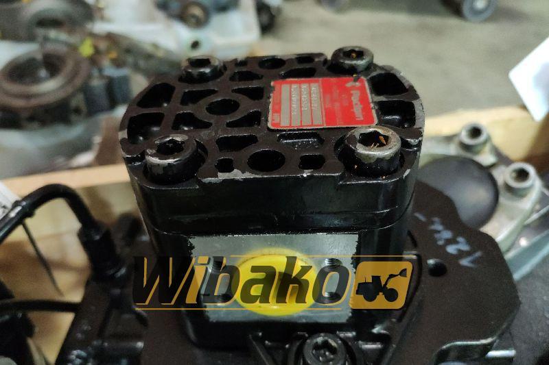 Gear pump Poclain 50241317 W3943531 / A4000024 - مضخة هيدروليكية - آلات البناء: صورة 1 Gear pump Poclain 50241317 W3943531 / A4000024 - مضخة هيدروليكية - آلات البناء: صورة 1