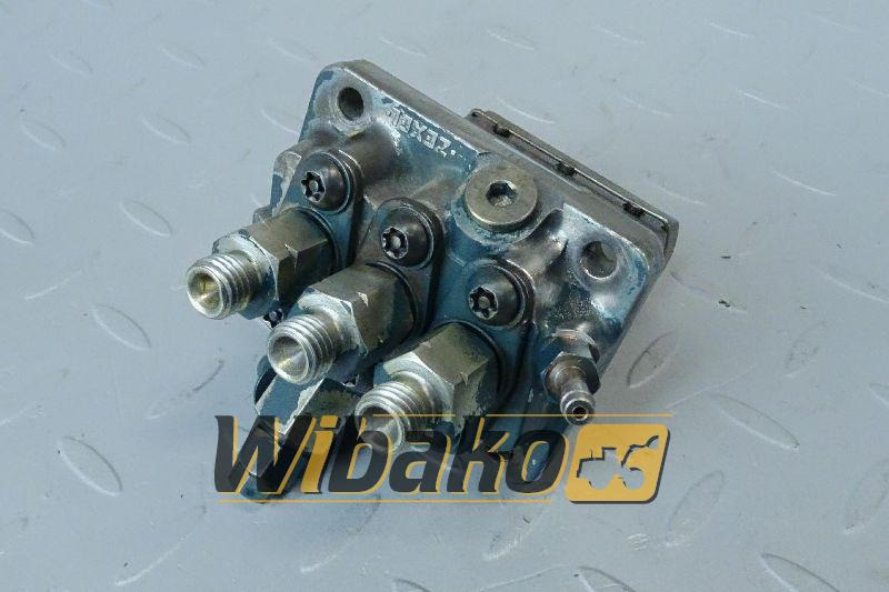 Injection pump for engine Kubota D722 16006-51012 - مضخة وقود - الآلات الزراعية: صورة 1 Injection pump for engine Kubota D722 16006-51012 - مضخة وقود - الآلات الزراعية: صورة 1