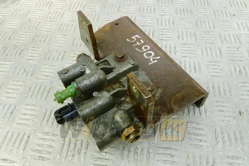 Iveco 4898756 - فلتر الوقود - آلات البناء: صورة 1 Iveco 4898756 - فلتر الوقود - آلات البناء: صورة 1