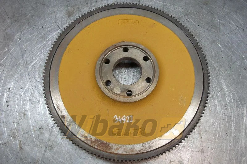 Komatsu 6151-31-1730 - دولاب الموازنة - آلات البناء: صورة 1 Komatsu 6151-31-1730 - دولاب الموازنة - آلات البناء: صورة 1