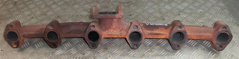 Volvo 04515391 - مشعب العادم - آلات البناء: صورة 1 Volvo 04515391 - مشعب العادم - آلات البناء: صورة 1