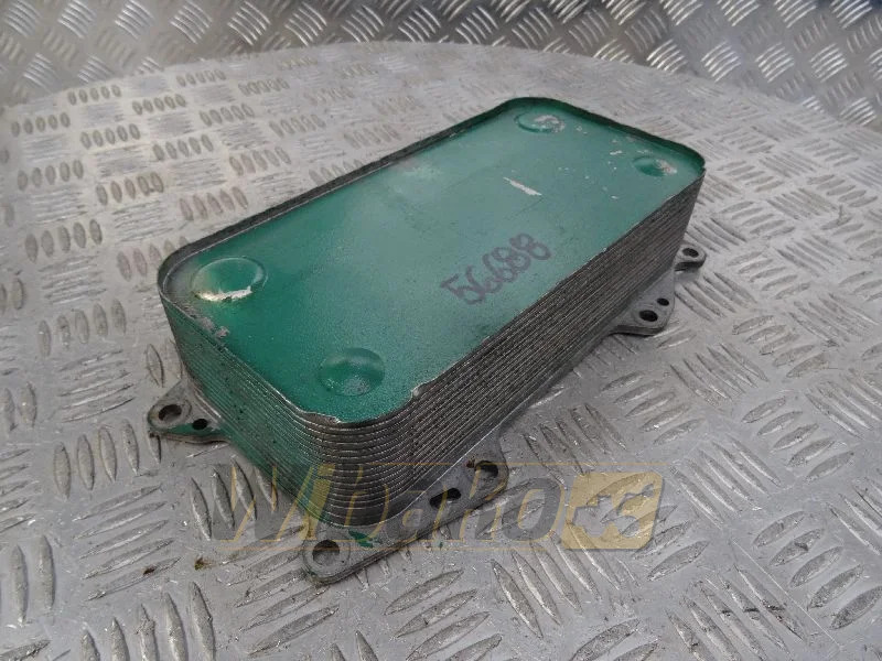 Volvo 04915764 - مبرد الزيت - آلات البناء: صورة 1 Volvo 04915764 - مبرد الزيت - آلات البناء: صورة 1