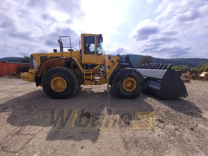 Volvo L220E - اللودر بعجل: صورة 4 Volvo L220E - اللودر بعجل: صورة 4