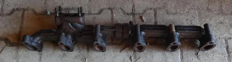 Volvo TD73KHE - مشعب العادم - آلات البناء: صورة 1 Volvo TD73KHE - مشعب العادم - آلات البناء: صورة 1