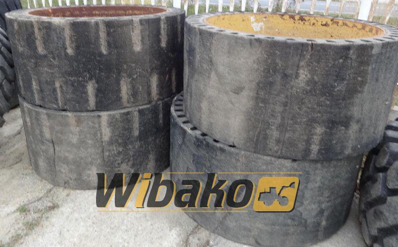 Wheel Caterpillar 2736660 20/26/32 - الإطارات والجنوط - آلات البناء: صورة 1 Wheel Caterpillar 2736660 20/26/32 - الإطارات والجنوط - آلات البناء: صورة 1