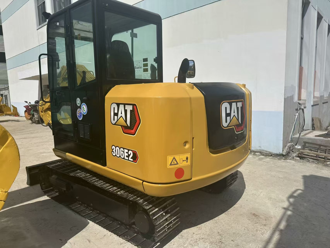 CATERPILLAR 306E2 - حفار زحاف: صورة 1 CATERPILLAR 306E2 - حفار زحاف: صورة 1