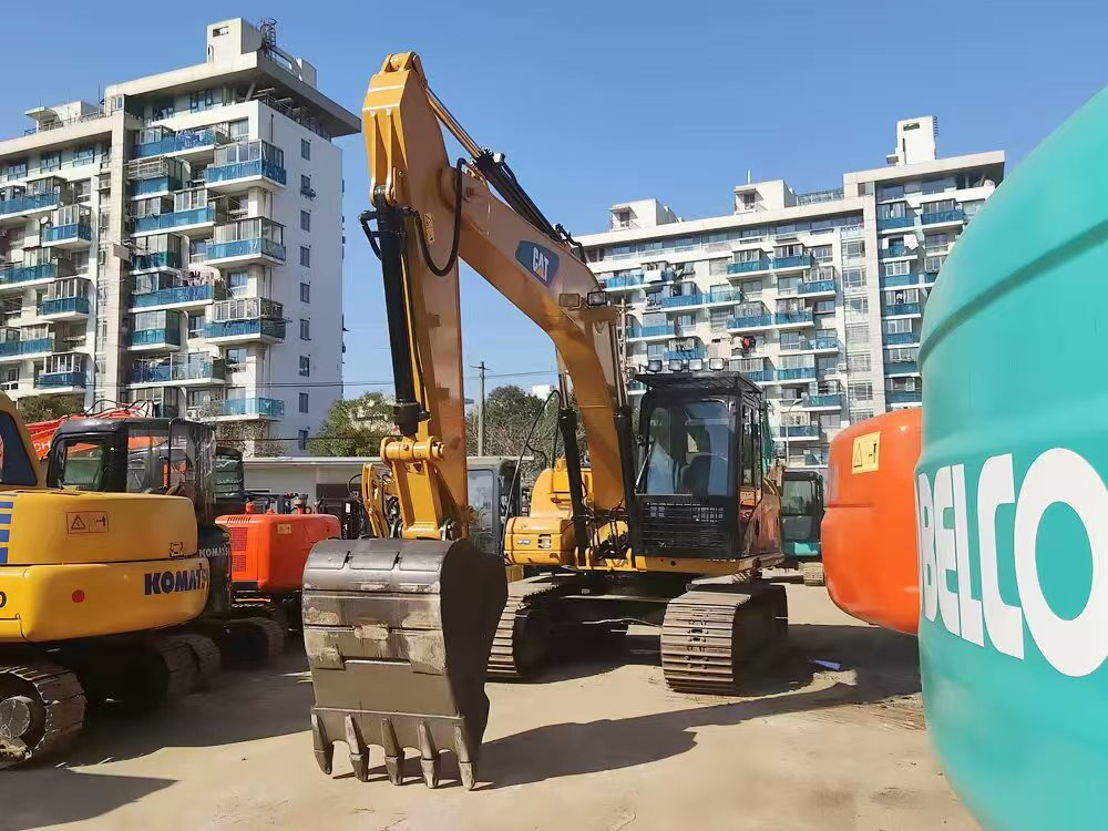 CATERPILLAR 315D - حفار زحاف: صورة 4 CATERPILLAR 315D - حفار زحاف: صورة 4