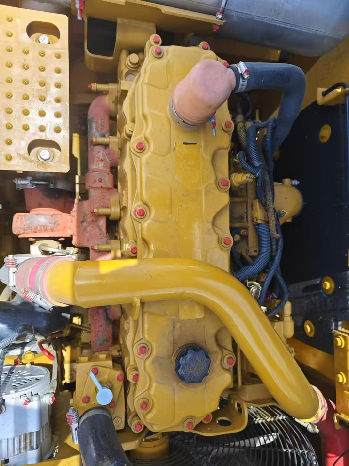 CATERPILLAR 329D - حفار زحاف: صورة 4 CATERPILLAR 329D - حفار زحاف: صورة 4