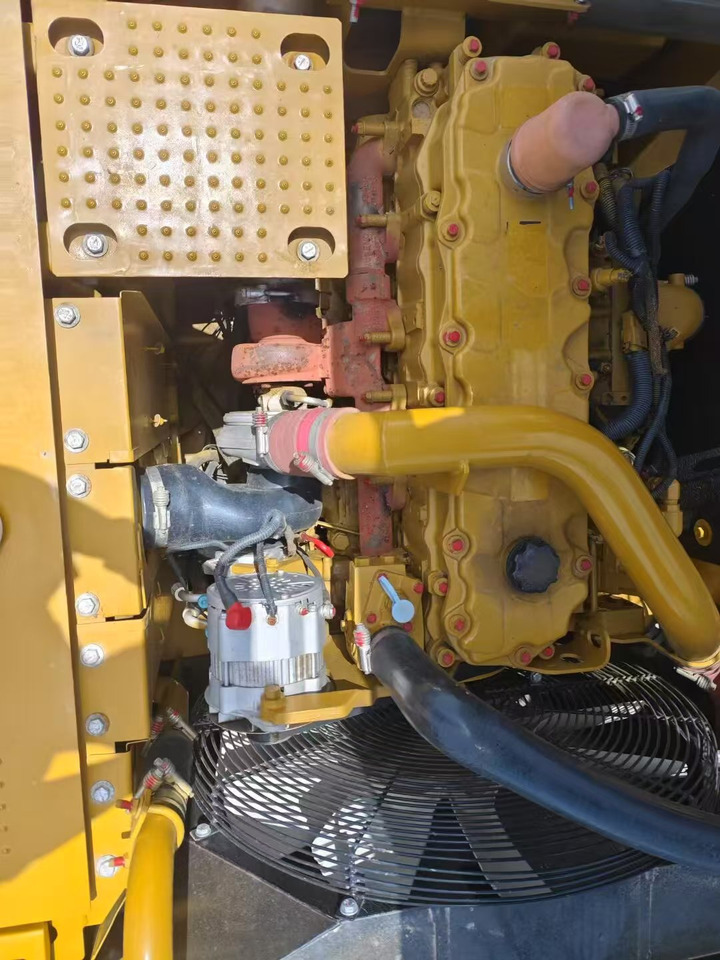 CATERPILLAR 329D - حفار زحاف: صورة 5 CATERPILLAR 329D - حفار زحاف: صورة 5