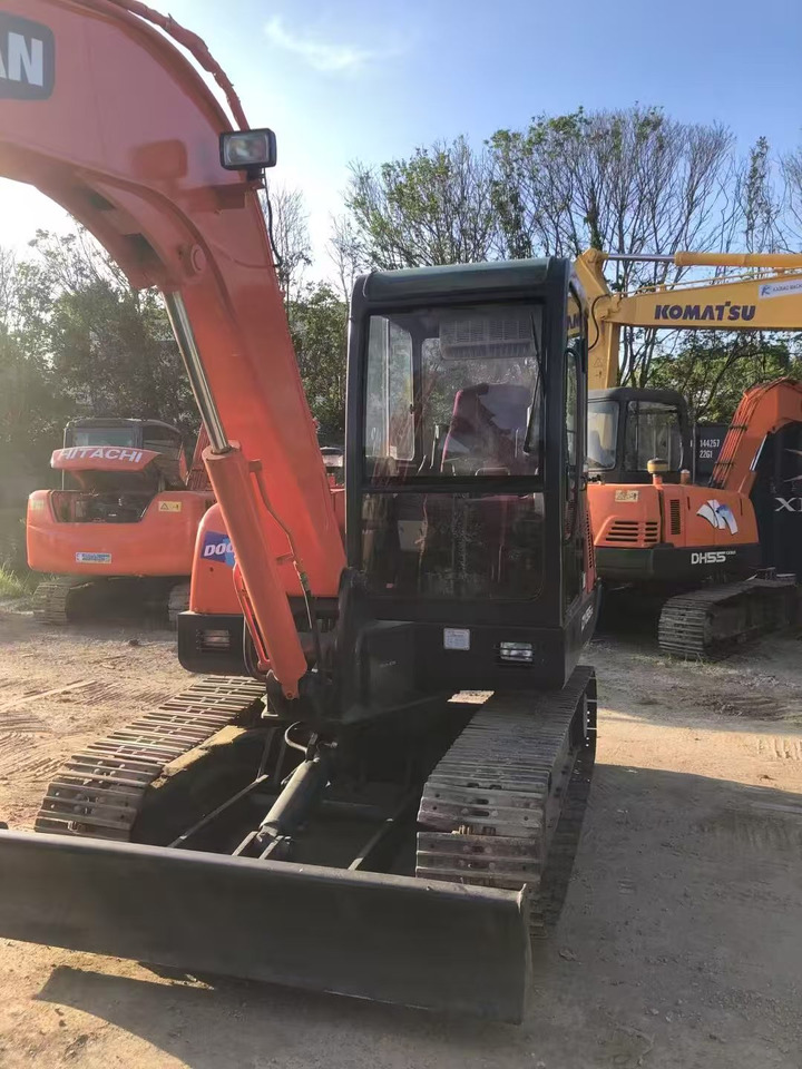 DOOSAN 55-9c - حفارة مُصَّغرة: صورة 3 DOOSAN 55-9c - حفارة مُصَّغرة: صورة 3