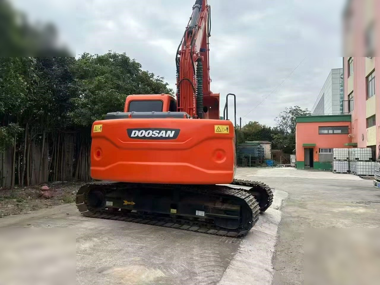 DOOSAN DX150W-9C - حفار زحاف: صورة 5 DOOSAN DX150W-9C - حفار زحاف: صورة 5