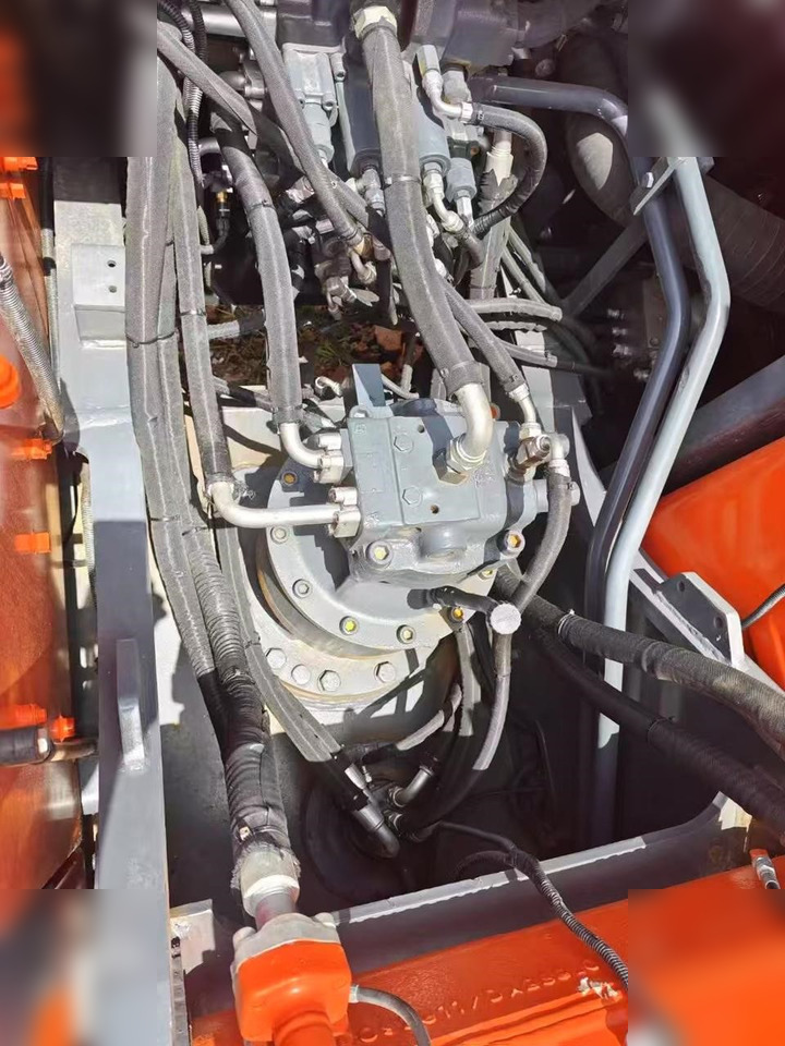 DOOSAN DX300 LC - حفار زحاف: صورة 4 DOOSAN DX300 LC - حفار زحاف: صورة 4