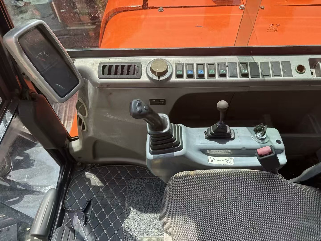 DOOSAN DX60 - حفار زحاف: صورة 4 DOOSAN DX60 - حفار زحاف: صورة 4