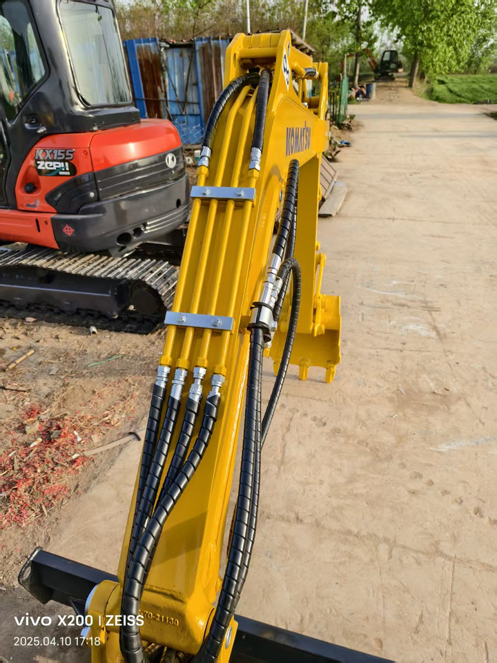 حفارة مُصَّغرة KOMATSU 20MR: صورة 7 حفارة مُصَّغرة KOMATSU 20MR: صورة 7