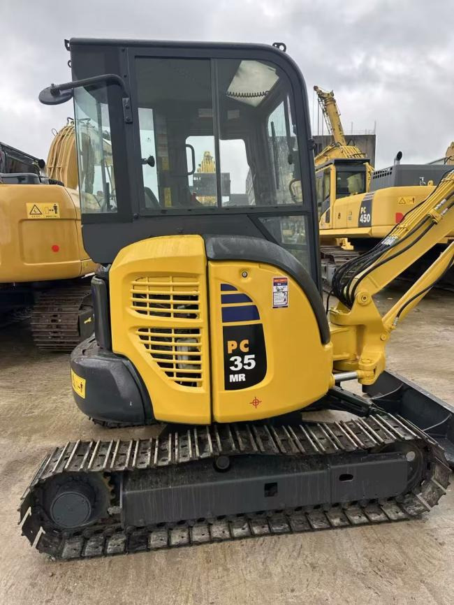 KOMATSU 35MR - حفارة مُصَّغرة: صورة 3 KOMATSU 35MR - حفارة مُصَّغرة: صورة 3