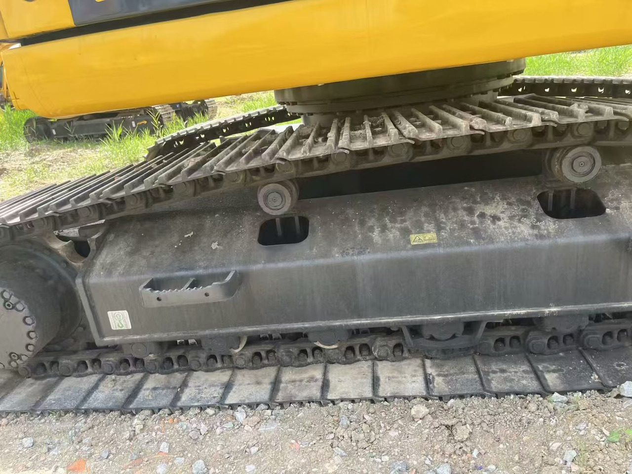 KOMATSU pc200 - حفار زحاف: صورة 4 KOMATSU pc200 - حفار زحاف: صورة 4