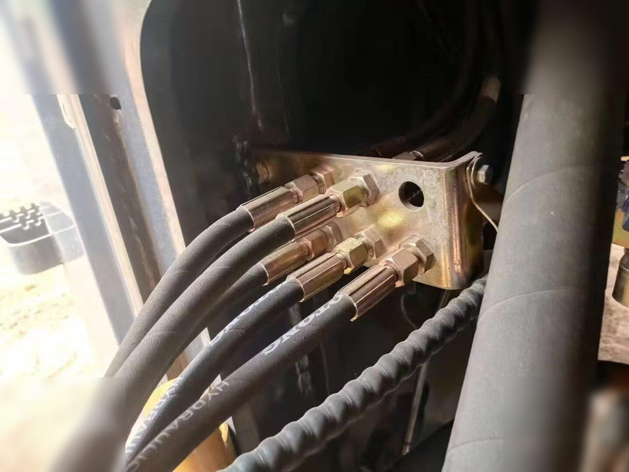 LONKING CDM855NE LONKING CDM855NE: صورة 12 LONKING CDM855NE LONKING CDM855NE: صورة 12